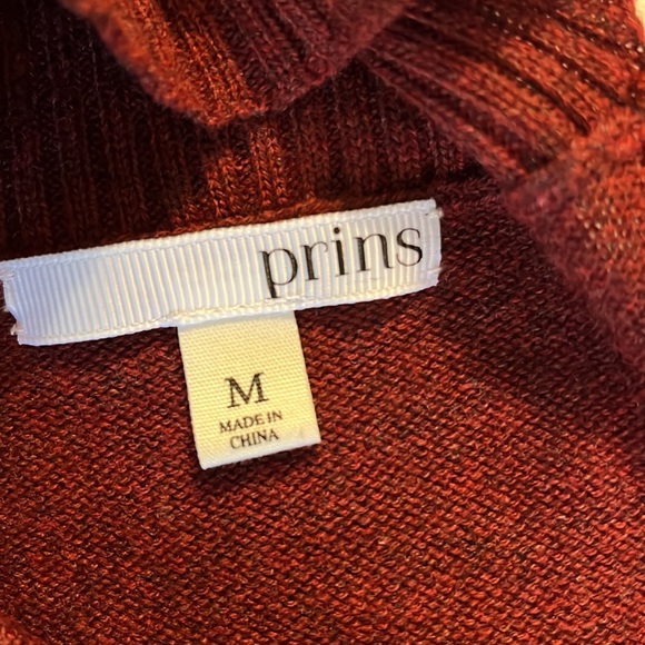 NWOT Prins Cold Shoulder Sweater Dress , Burgundy Medium - Picture 5 of 7